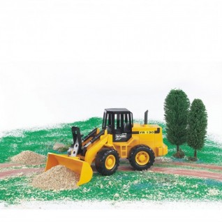 BRUDER FR 130 Ön ve Arka Yükleyicili Kepçe