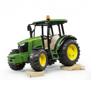 BRUDER John Deere 5115M Traktör